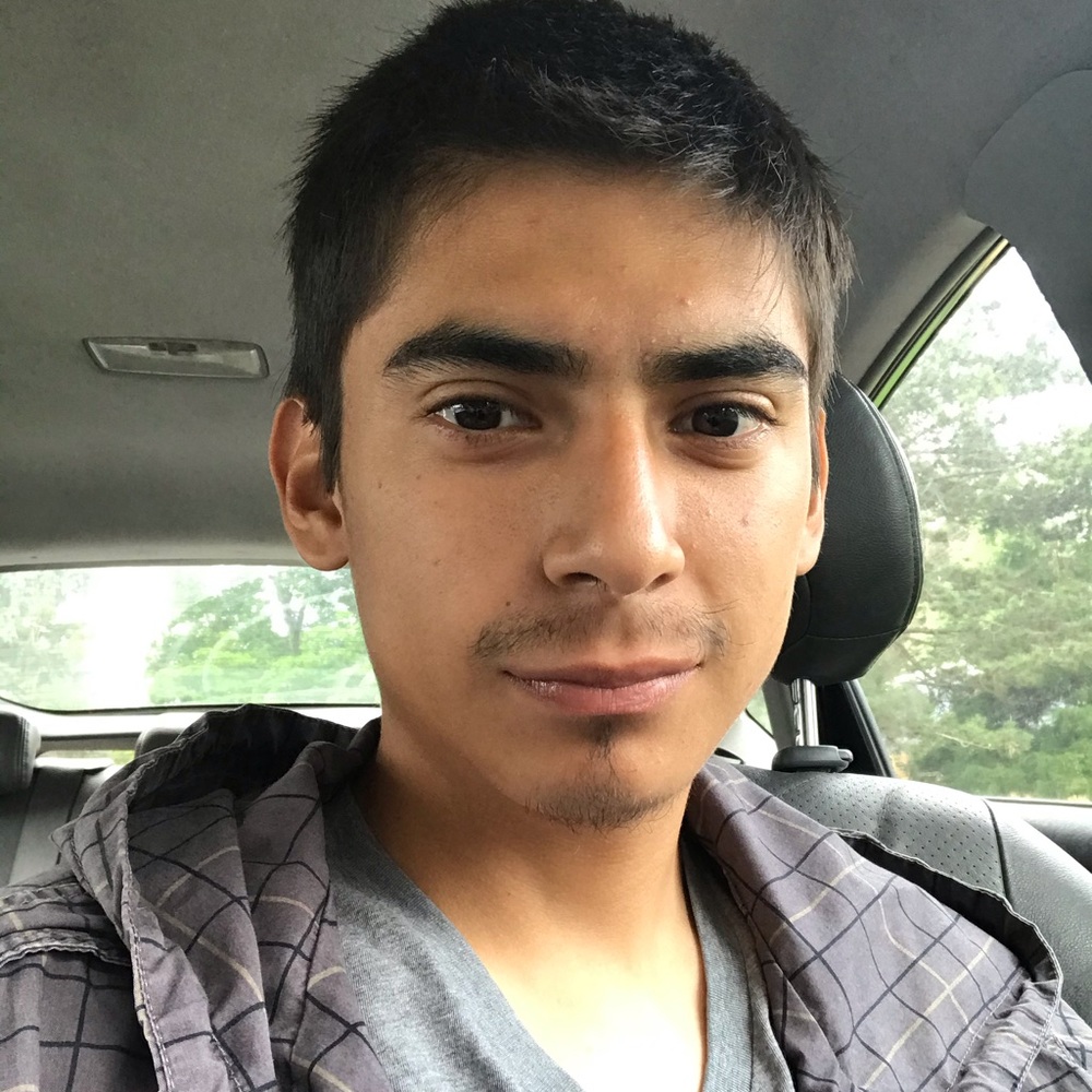 Meet your Posher, Luis